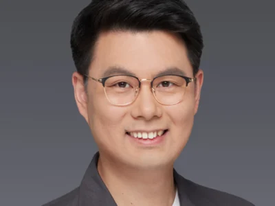 张智明，交个朋友控股有限公司