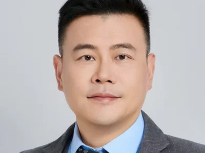 李滨，某科技公司